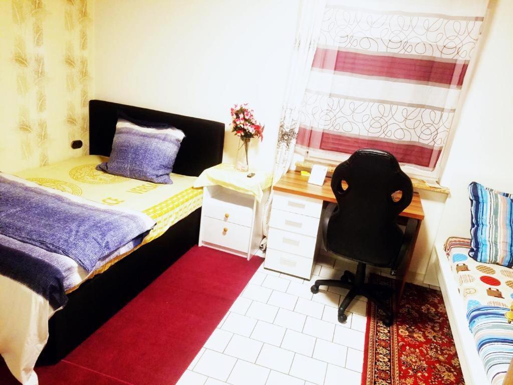 Ferienwohnung In Friedberg Friedberg  Zewnętrze zdjęcie